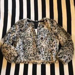 JCrew faux fur snow leopard cropped coat Medium